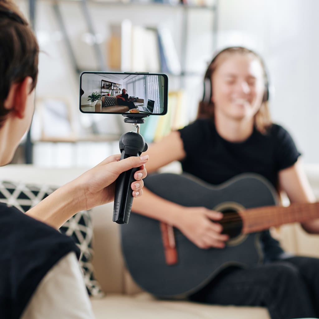 To make truly immersive listening experiences, high SNR and wide dynamic range microphones are required – with sensiBel offering best-in-class performance.